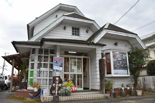 中古レコードとそばが楽しめる「みるきーはうす」