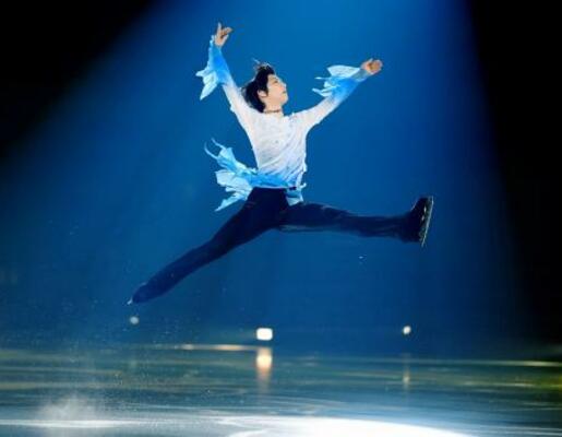 演技する羽生結弦さん(C)NHK