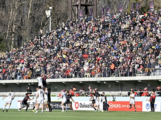 県内で初めて行われた三重ホンダヒートのホーム戦。県はホンダヒートを含めたプロスポーツ９チームを一体的に支援する＝１月24日午後、ホンダヒート・グリーンスタジアム