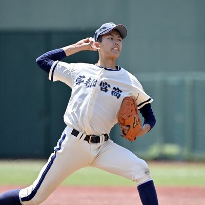 宇商のエース山崎＝県大会より