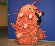 ネコノヒーやスキウサギは“分身”?“反動”? 都内で作品展、絵本大賞も…