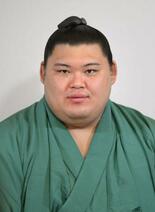秋場所初日、大の里は安青錦戦