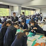 チームで議論、空気圧式マジックハンド製作　高校生300人が全国懸け熱戦…