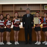 チア全国優勝「ガーネット」　小山・栃木市長に喜び報告