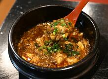突き抜ける辛さとしびれ　本格麻婆豆腐　本格中華居酒屋幸心酔（宇都宮）