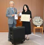 県研究施設にポータブル電源