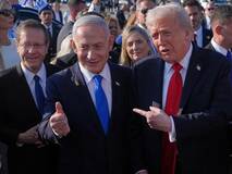 イスラエル、自制か強硬か