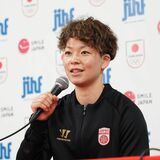 スマイルジャパン小池「後輩でもいじれる雰囲気を」　４度目五輪、栃木県出身の主将が語るチーム作り【一問一答】