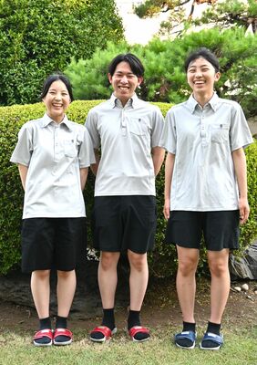 宇都宮東高・付属中が新たに採用したハーフパンツの制服＝６月下旬、宇都宮市石井町