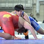 意地で限界突破、２連敗中の相手との決勝制す　レスリング少年男子優勝の阿…