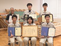 「鹿沼組子の耐力壁」実用化へ歴代部員が引き継いだ成果実る