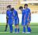 試合終了後、疲れ切った表情で整列する宇都宮短大付属イレブン＝県グリーンスタジアム