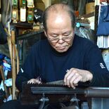 【つなぐ匠たち】茂木の打刃物　気概込め、使い手とりこ