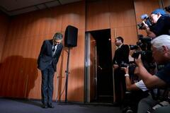 【サントリーＨＤの新浪会長辞任】財界の顔、疑惑直撃