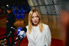 イタリア首相、政権基盤に揺らぎ