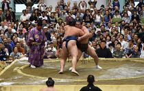 大相撲秋巡業の「那須与一大田原場所」