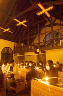 クリスマスイブ燭火礼拝