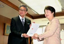 船越英一郎さん、「福」知事就任