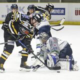 栃木日光アイスバックス、ゴール迫るも1点遠く 今季初の完封負けで3位後退 東北に0-3