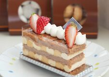【グルメ探訪】冬限定のサクサク食感　ミルフィーユ　パティスリー・ブケ（栃木）
