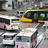 LRT走る道路、間違えやすい運転は？　宇都宮市が実際の事故を例に動画制作へ