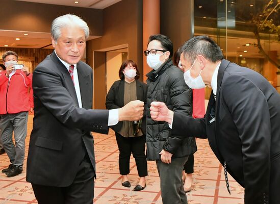 福田富一氏