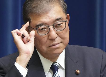 記者会見で退陣の意向を表明した石破茂首相=9月7日、首相官邸