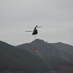 鹿沼の山林火災、4日間消火活動も鎮圧の見通し立たず　焼失は66haに下方修正