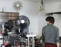 鈍る消費、はらむ健康不安
