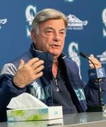 「レーザービーム」命名者が引退