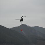 鹿沼の山林火災、松井市長「確実に鎮圧方向」　４日間消火活動も鎮圧の見通…