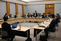 企業誘致へ情報交換