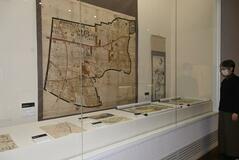 古地図で市の歴史感じて