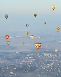 バルーンレース開幕　栃木