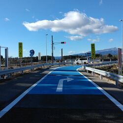 東北道・黒磯板室ICにハンプ設置　段差の衝撃で誤進入防ぐ　４月の逆走多重事故受け対策完了