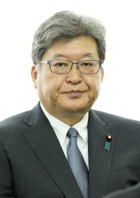 　萩生田光一氏