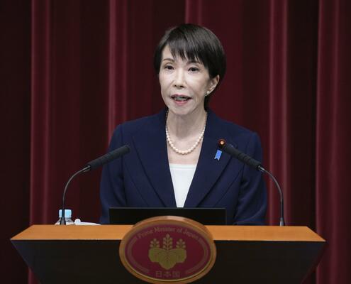 記者会見で衆院解散を表明する高市首相＝19日午後、首相官邸