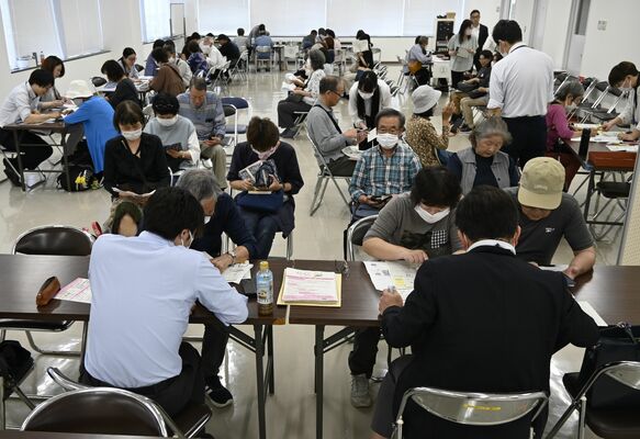 個別対応で行った「さのまる健康アプリ」の説明会