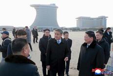 中国大使が北朝鮮観光施設を訪問