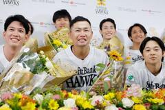 ソフトバンク中村晃が今季で引退