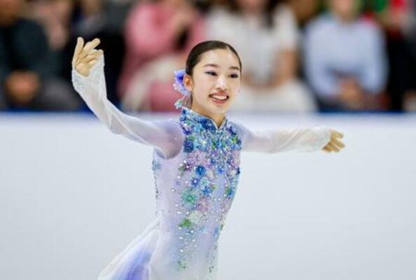 　女子フリーで演技する岡田芽依＝バンコク（ＩＳＵ提供・ゲッティ＝共同）