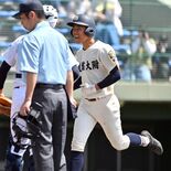 春季県高校野球　文星付４年ぶり４強　作新、粘る宇商振り切る　準々決勝
