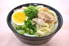 ＜牛乳煮込みうどん＞「和」と調和優しい味わい