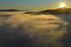 鎌倉山の雲海出現　茂木