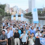 水辺で乾杯！　宇都宮の田川でイベント　ＪＲ宇都宮駅西口の活性化目指す