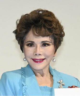 デヴィ・スカルノ氏