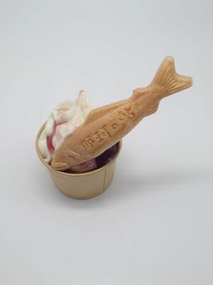 県なかがわ水遊園オリジナルメニューの「あゆパフェ」