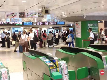 　東京駅の新幹線改札（南）