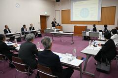企業の国際化 議論