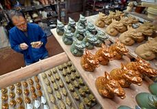 小砂焼の干支作り